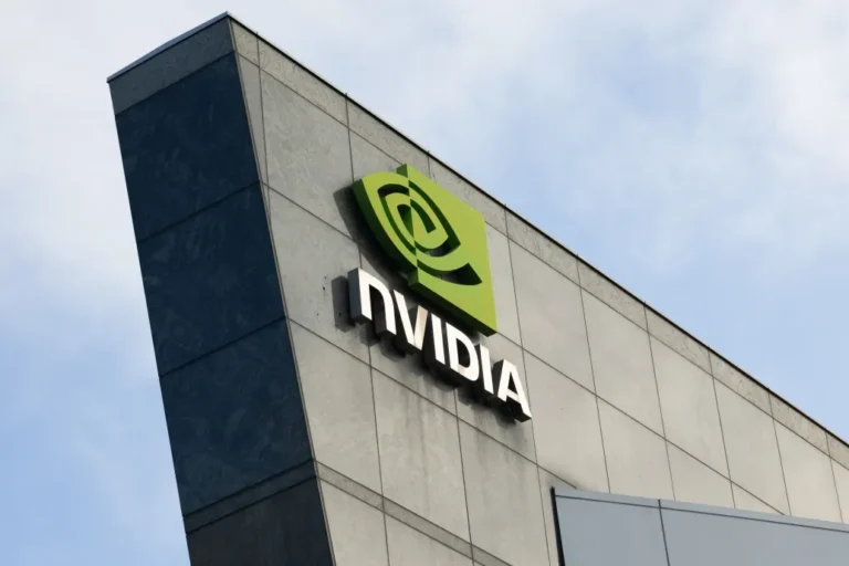 Kilőttek az Nvidia bevételei, 70 százalékos növekedéssel számolnak a következő pénzügyi évre