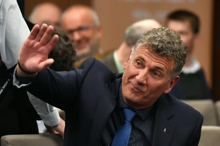 Évek óta készült nagyköveti kinevezésére Szabó Bence vívó, most visszakérték a diplomata-útlevelét