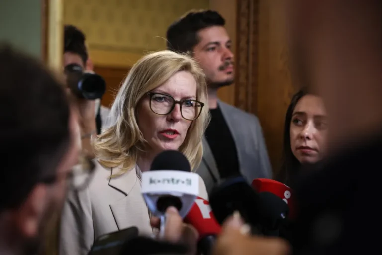 Magyar Péter jelentést kér az igazságügyi minisztertől arról, hogyan számolhatnák fel a Szabályozott Tevékenységek Felügyeleti Hatóságát