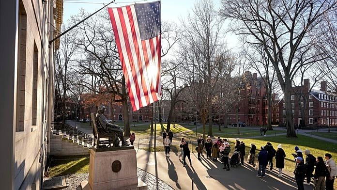A Harvard egyetem 53 millió dollárt fizet volt boncterem-vezetője által eladott testrészek miatt