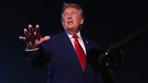 Trump élesen bírálja Teheránt, amiért példátlan mértékben végez ki tüntetőket