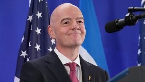 Exkluzív: EP-képviselők az Európai Parlament elé hívják Infantinót a FIFA befektetési terve miatt