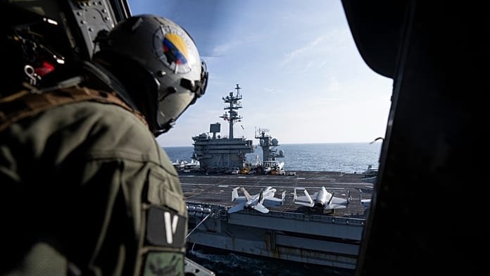 Új amerikai repülőgép-hordozó kötelék érkezik a Közel-Keletre a USS Abraham Lincoln leváltására