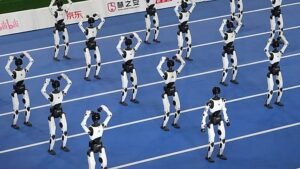 Kínai humanoid robot megdönti Bolt 100 méteres világcsúcsát