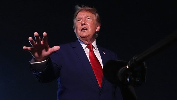 Trump dicsérte az „acélfal” blokádot, szerinte az USA megtartja a Hormuzi-szoros feletti ellenőrzést