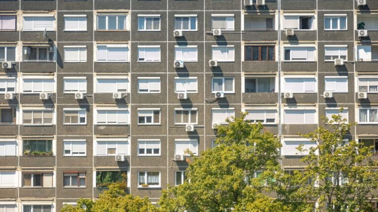 Télen járt a segítség, nyáron egyelőre csak a hallgatás van