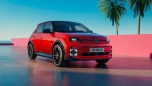 Kisebb és olcsóbb akkumulátort kapott a frissített Renault 5