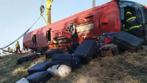M3-as busztragédia: Magyar Péter felhívta Donald Tuskot, ezt mondta neki a lengyel kormányfő