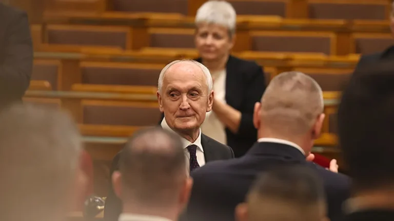 Bóka János: Baka András megválasztása 1956 örökségének megcsúfolása