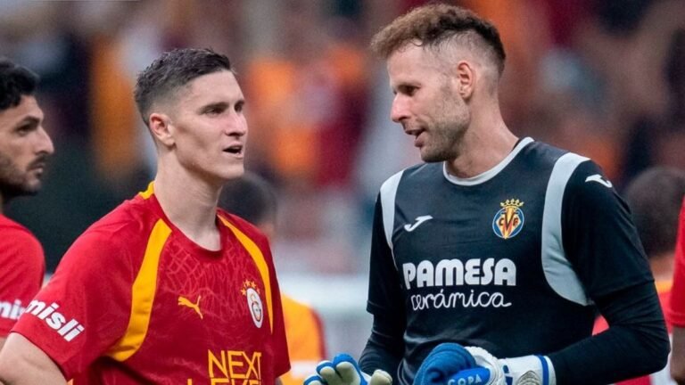 Tóth Alex botrányos meccsen játszott, Gulácsi és Sallai összecsapott egymással