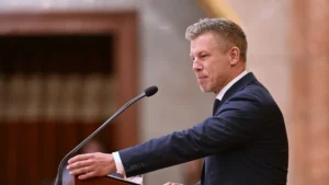 Egyértelmű állásfoglalást tett a kormány a háborúról