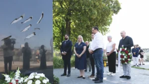 A Roma Holokauszt áldozataira emlékeztek a Nehru parton