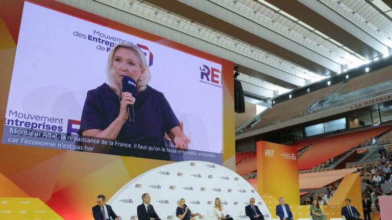 Marine Le Pen visszatért, és máris sokkolta a francia elitet az elnökjelölti vitában