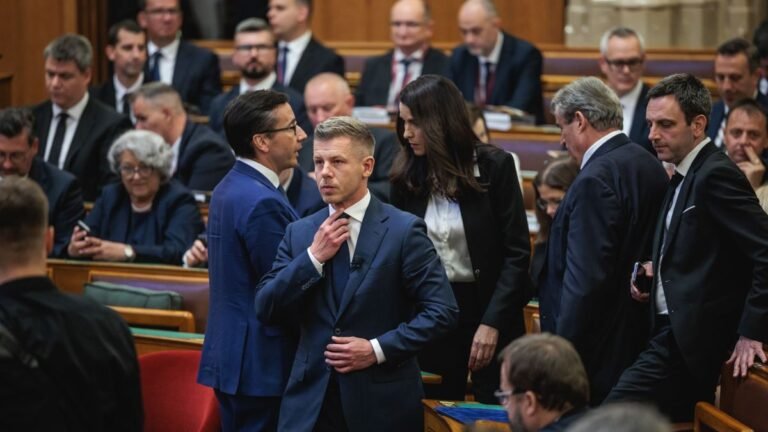 Kormányváltás vagy rendszerváltás? Nem mindegy, mit nevezünk annak