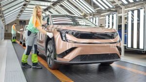 Elindult a hétszemélyes Skoda-zászlóshajó gyártása