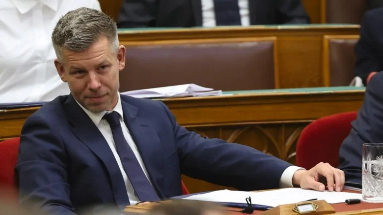 Jönnek a meghallgatások: így választják ki az NVVH vezetőit