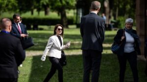 Legjobb ember a feladatra: a Tisza-kormány önkormányzati minisztere utálja a polgármestereket