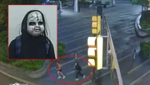 Halloween-maszkos férfi riogatja a lakókat, videóra is veszi az üldözéseket – videók