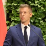 Magyar Péter: 12 ember meghalt az M3-ason történt buszbalesetben