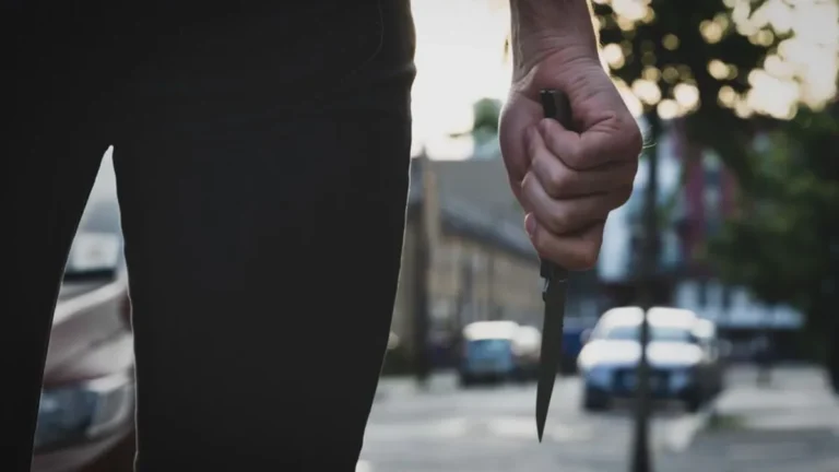 16 éves fiú halt meg egy késelésben Franciaországban, három fiatalt őrizetbe vettek