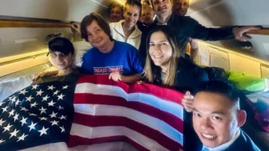 Trump bejelentette: kiszabadult az orosz börtönben 1666 napot raboskodó amerikai veterán