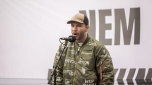 Molnár Áron: Azt mondtam, hogy 100 napig nem leszek kritikus. Eltelt 100 nap