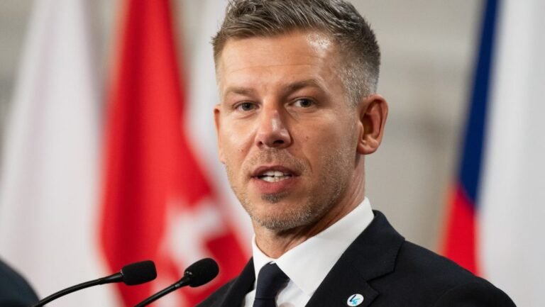 Magyar Péter: Vasárnap éjféltől ütemezetten újraindul a Paksi Atomerőmű