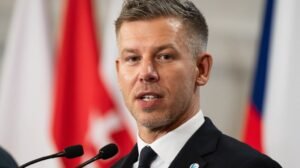 Magyar Péter és a Fidesz is ott lesz a Sándor-palotában