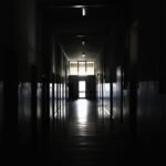 Megtagadta a gimnázium egykori transznemű diákjától, hogy törölje a nevét és fotóját a tablóról, a NAIH utóbbinak adott igazat