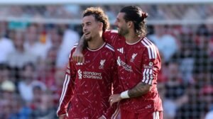 A Liverpool eladta a csapatkapitányi karszalag miatt jelenetet rendező középpályását