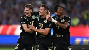 Megvan, mikor játszik a Fradi az ETO és az Újpest ellen