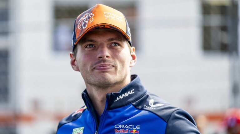 Száz gokartossal versenyez majd egyszerre Max Verstappen