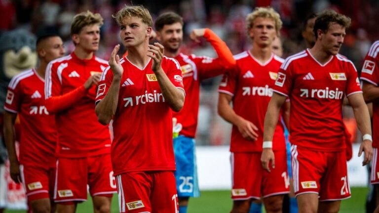 Willi Orbán és Schäfer András csapata is három gólig jutott a Bundesligában