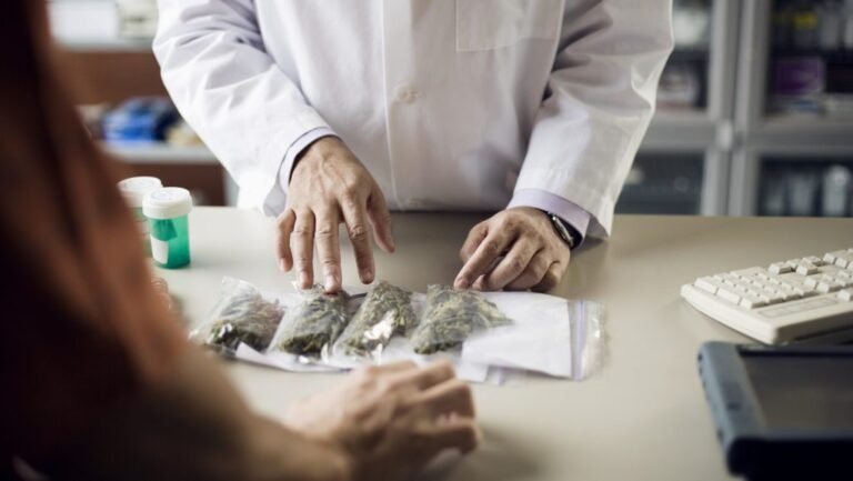 Tízből kilenc magyar támogatja az orvosi kannabisz engedélyezését