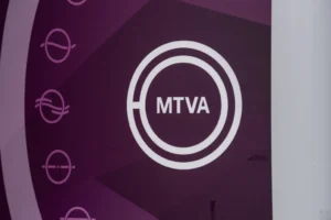 Kiderült, ki találta ki az MTVA-nál, hogy a Telexet idegen érdekeket firtató sablonválasszal kell lepattintani