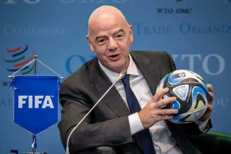 A botrányok ellenére Infantino megerősítette, hogy újraindul a FIFA-elnökségért