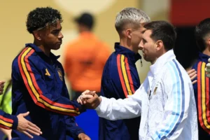 Messi is ott van az Aranylabda idei jelöltjei között, Kane és Yamal a két nagy esélyes a díjra