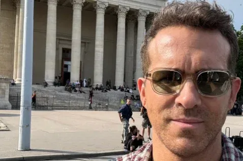 Ryan Reynolds állítólag személyesen hívta fel Karácsonyt egy budapesti forgatás miatt, a főpolgármester máshogy emlékszik