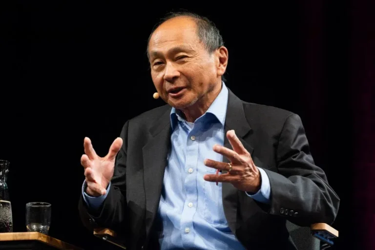 Francis Fukuyama példaként emlegette a magyar választást