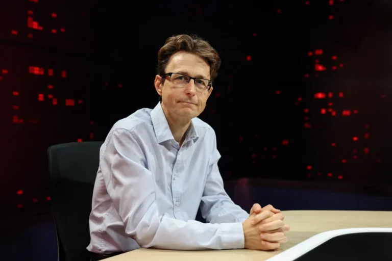 Zsiday Viktor az új dízeltámogatásról: A szegényebbektől veszünk el pénzt, hogy szétosszuk a tehetősebbek között