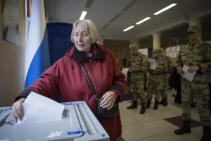 „Ezek a választások nem tudják befolyásolni, ami történni fog” – Oroszországban nem az a parlamenti választás tétje, mint bárhol máshol