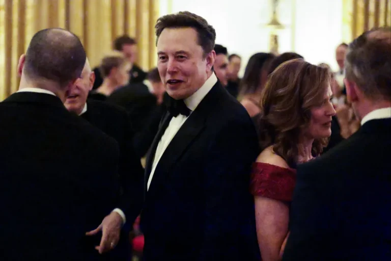 Nem hajlandók reklámozni a nagy közösségi média platformok az Elon Muskról hamarosan megjelenő dokumentumfilmet