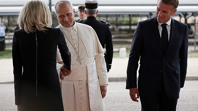 Leo pápa Metzben zárja franciaországi útját, Schumanra és az EU egységére irányítva a figyelmet