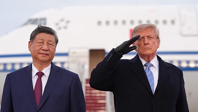Trump vörös szőnyeggel, katonai tisztelettel fogadja Hszi Csin-pinget