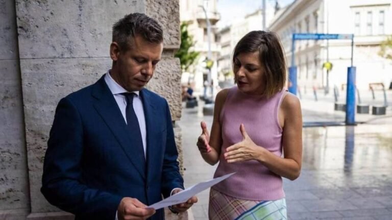 Tiszás kommentelők akarták megvédeni Magyar Pétert az alulfizetett ELTE-dolgozók „nyomulásától”