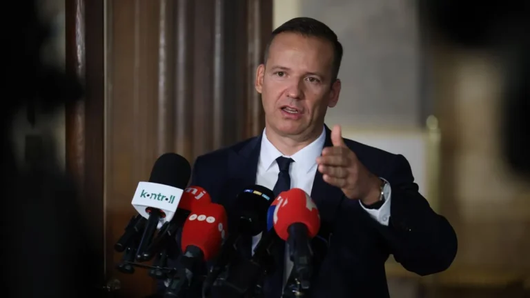 Hack Pétert is meghallgatja a végrehajtási visszaéléseket vizsgáló bizottság