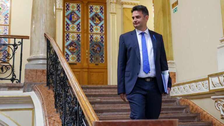 Márki-Zay Péternek is elege lett a tiszás diszkriminációból