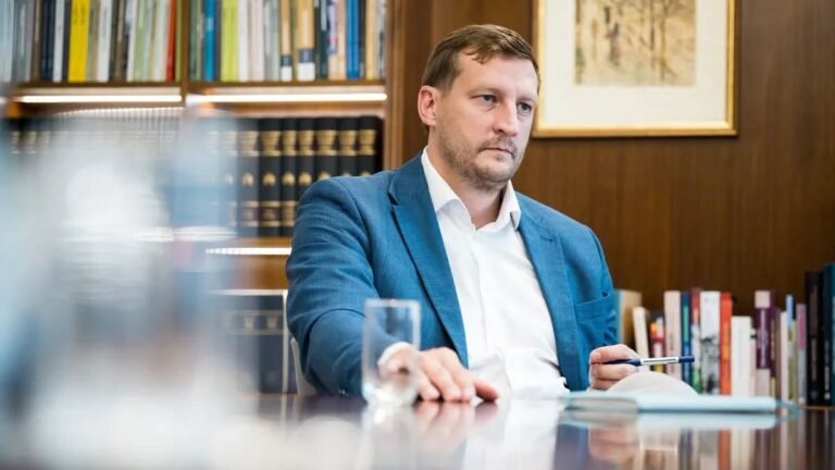 Panaszt tett Panyi Miklós a 11 éves Martin ügyében: azonnali nyomozást sürget