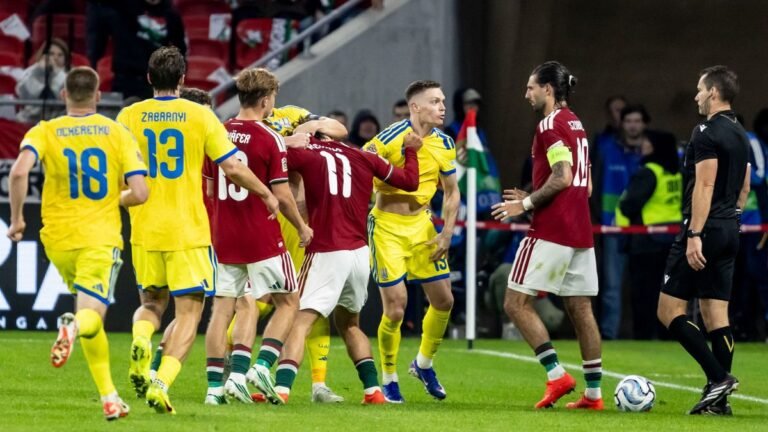 Harmadik félidő – Mentős is részt vehetett a magyar-ukrán alatti dulakodásban
