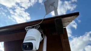 EufyCam C37 napelemes biztonsági kamera: nincs havidíj, se szerelő és nem kerül vagyonokba